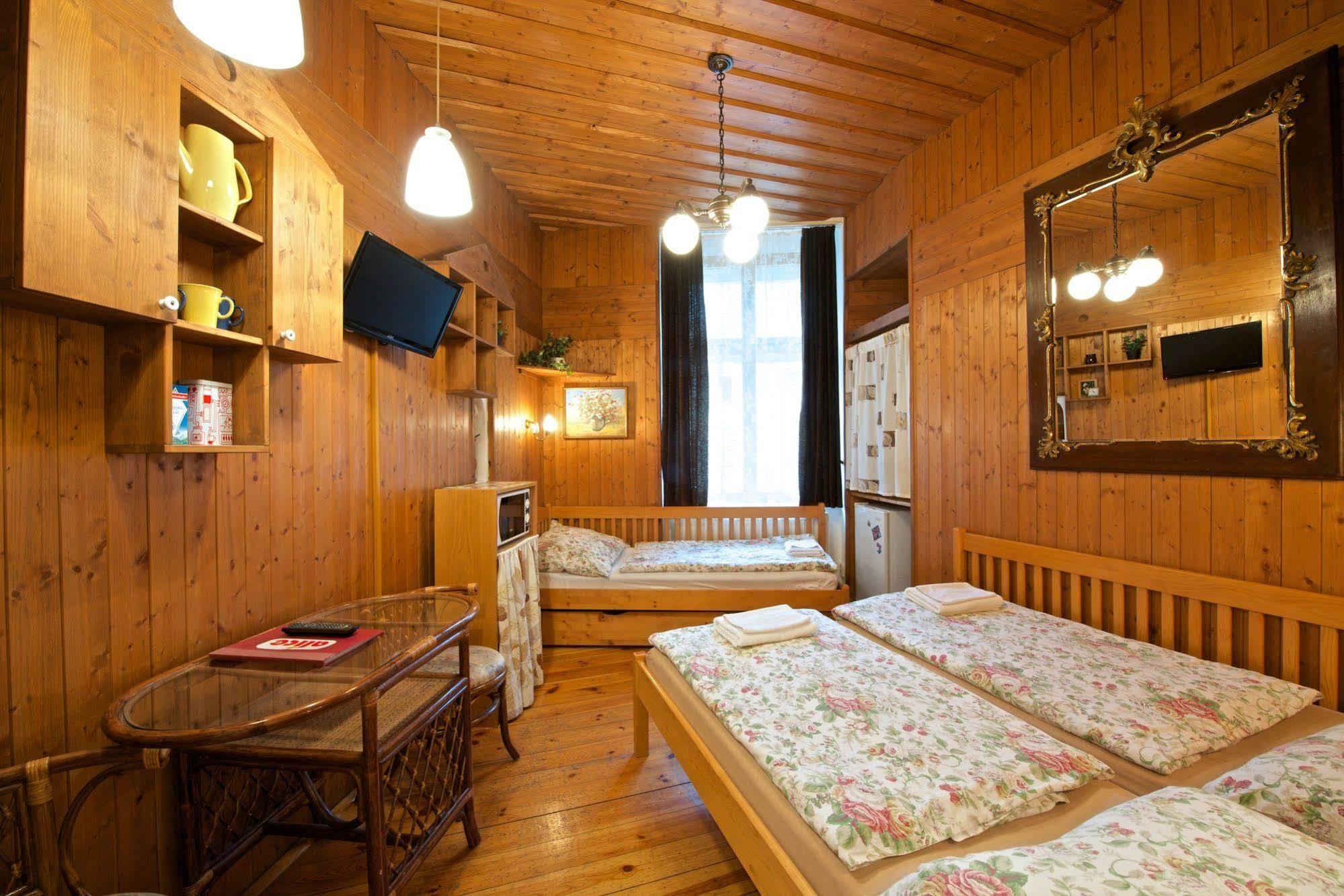 Lejlighedshotel Alice House 3*